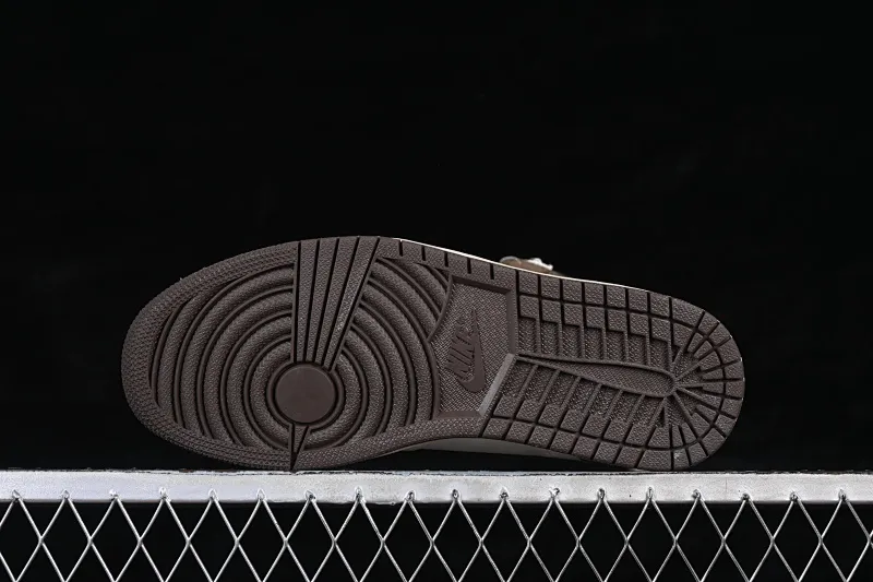 All categories Air Jordan Jordan series basketball shoes Air Jordan 1 High W version Travis Scott x Air Jordan 1 High OG AJ1 anti-hook high-top basketball shoes CD4487-001